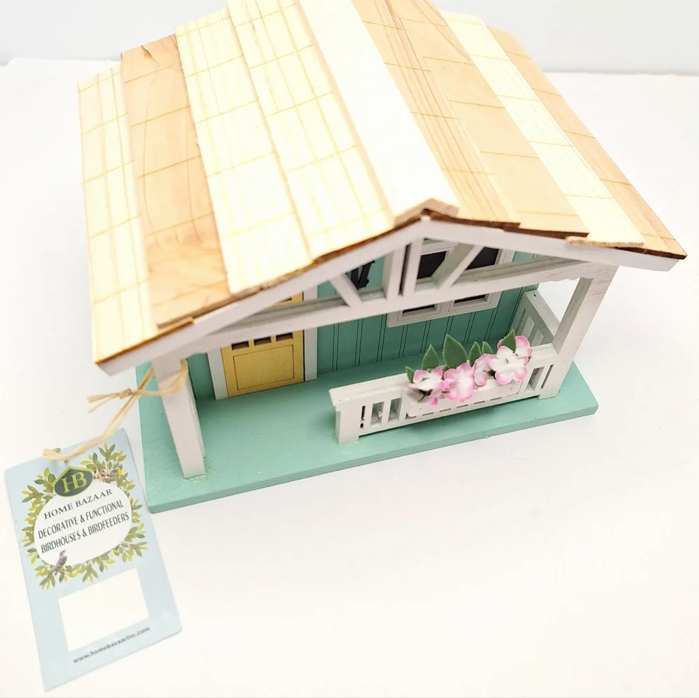 Birdhouse or Birdfeeder